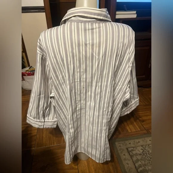 Classic Striped Blouse - White and Gray - Picture 2 of 3